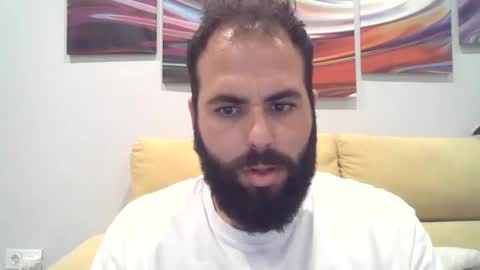 Snapshot of zeusateneo chatting on 11.12.25 Zeus online show from 11.12.25