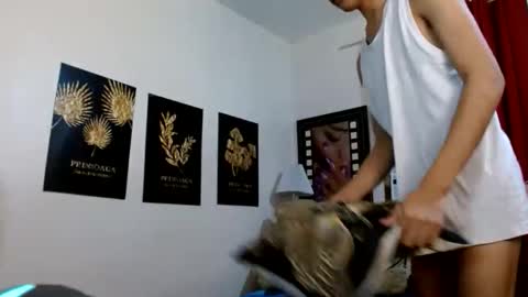 zavier skinny asian online show from 11.27.25