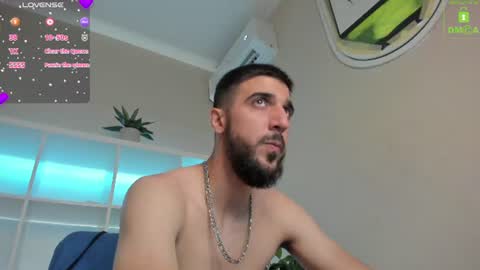 Snapshot of zeyn_edwards chatting on 07.01.26 ZEYN online show from 07.01.26