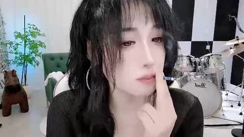 Snapshot of zhen0 chatting on 09.08.25 zhen online show from 09.08.25