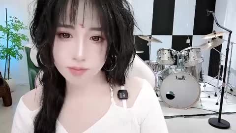 Snapshot of zhen0 chatting on 09.11.25 zhen online show from 09.11.25