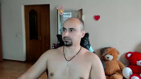 Ziesh online show from 10.03.25