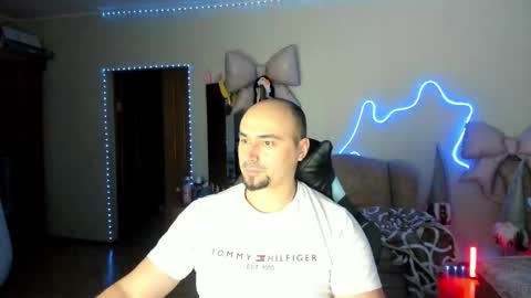 Ziesh online show from 02.12.26