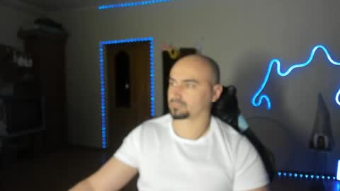 Ziesh online show from 04.17.26