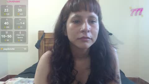 Snapshot of ziggyblunt chatting on 06.10.26 ziggyblunt online show from 06.10.26