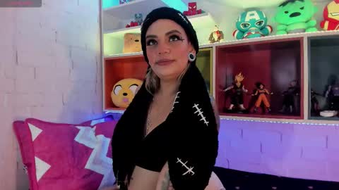 zihaadams_ online show from 03.14.26