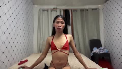 Snapshot of zinnia_nics chatting on 11.10.25 Zinnia nics online show from 11.10.25