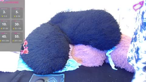 Snapshot of zion_bora chatting on 12.05.24 Zion Bora online show from 12.05.24