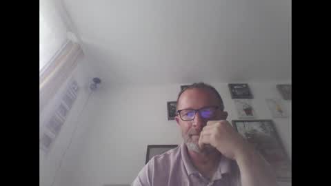 Zippi online show from 09.21.25