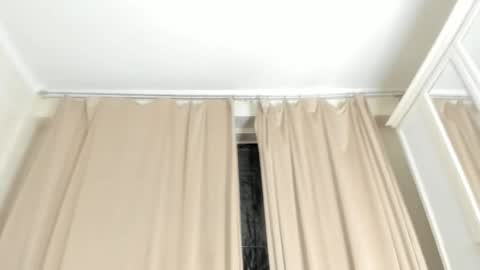 zirael_swan online show from 03.06.26