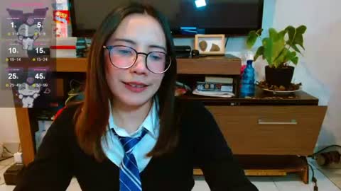 Snapshot of ziremya chatting on 06.18.26 Ziremya online show from 06.18.26