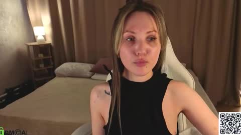 Zlata  Mon Tue Thu Fri Sun Sa GMT 3 0000pm - 0600pm  online show from 03.08.26