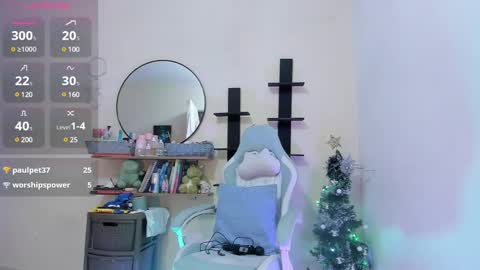 zoe_37 online show from 12.12.24