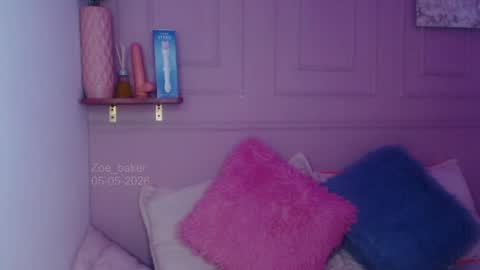 zoe__baker online show from 05.05.26