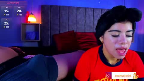 Snapshot of zoe_axel1 chatting on 06.15.26 zoe_axel1 online show from 06.15.26