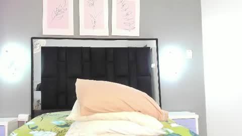 Snapshot of zoe_curvyy chatting on 07.08.26 zoe_curvyy online show from 07.08.26