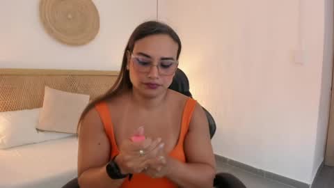 Snapshot of zoe_danae_ chatting on 06.02.26 Zoe online show from 06.02.26