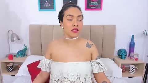 Snapshot of zoe_gruber chatting on 03.10.25 Zoe Gruber online show from 03.10.25