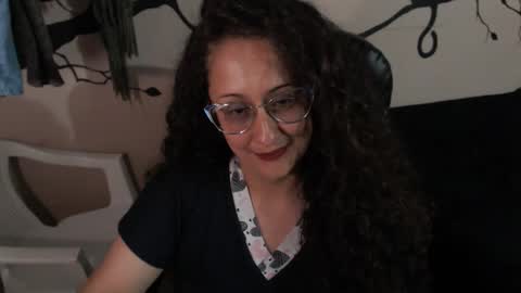 Snapshot of zoe_koller chatting on 04.10.26 Zoe Koller online show from 04.10.26