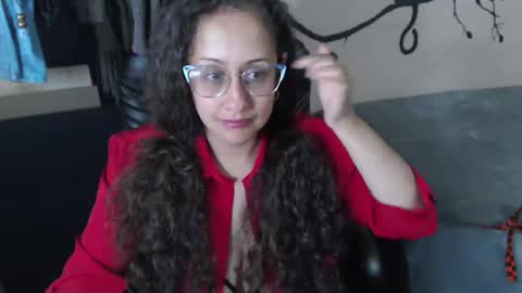 Snapshot of zoe_koller chatting on 05.07.26 Zoe Koller online show from 05.07.26