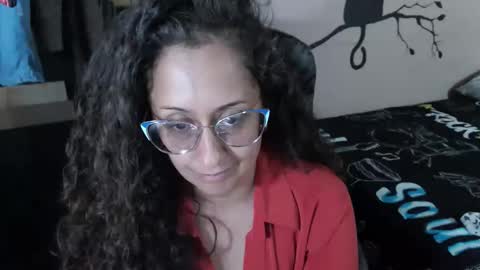 Snapshot of zoe_koller chatting on 05.10.26 Zoe Koller online show from 05.10.26
