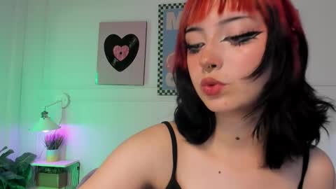 Zoe Lynch online show from 03.16.26