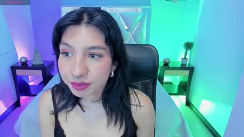 zoe_moreau online show from 03.24.26