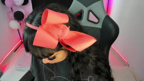 zoe_sullivan_ online show from 12.10.24