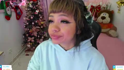 zoe_sullivan_ online show from 12.02.25