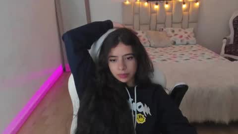 Zoe online show from 03.11.25