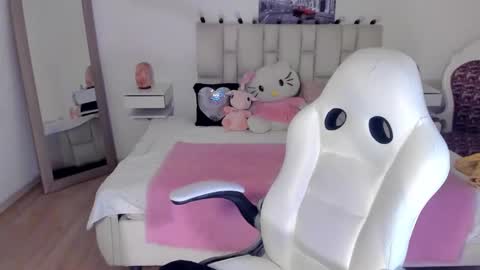 Zoe online show from 09.14.25