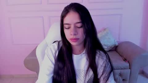 Zoe online show from 10.10.25