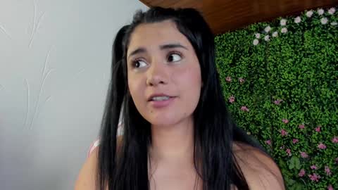 Zoe online show from 12.05.24