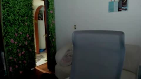 Zoe online show from 10.02.25