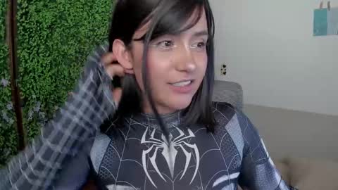 Zoe online show from 10.21.25