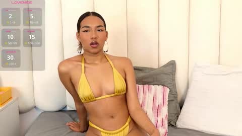 zoeameliie online show from 02.11.26