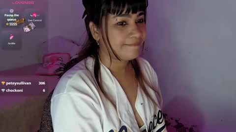 kyara derika online show from 02.02.25