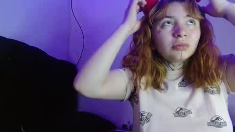 Snapshot of zoee_jhonnyy chatting on 03.02.25 zoee jhonnyy online show from 03.02.25