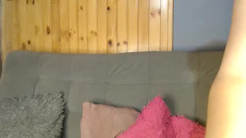 Zoee online show from 09.15.25