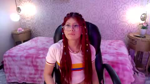 zoeecarter_ online show from 07.03.26