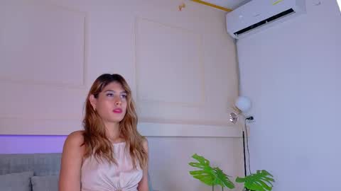 Zoe online show from 01.12.26