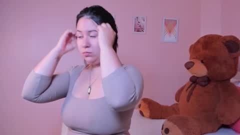 Zoes online show from 09.25.25