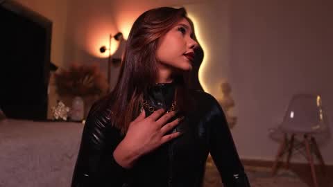 zoevidal_ online show from 04.11.26