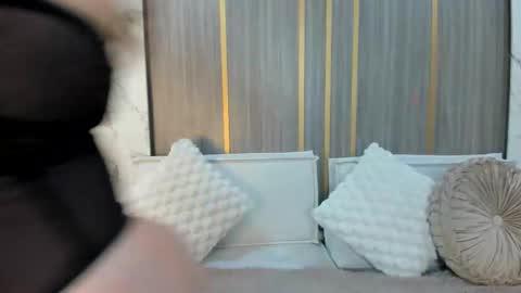 ZOE online show from 11.12.25