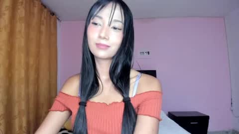 Snapshot of zoey_babyqueen19 chatting on 04.29.26 Zoey online show from 04.29.26