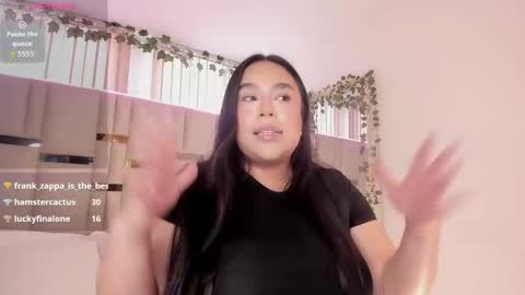 zoey thommpson online show from 01.10.26