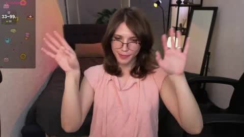 Snapshot of zoeylovesluna chatting on 04.15.26 Zoria and Luna online show from 04.15.26