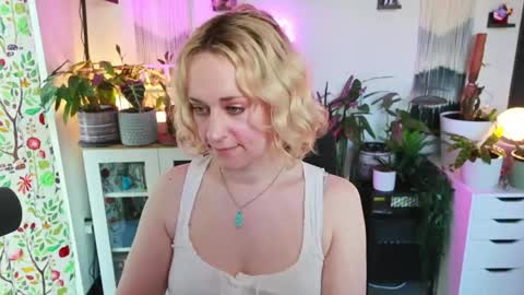 Zoey Ryan online show from 03.28.26