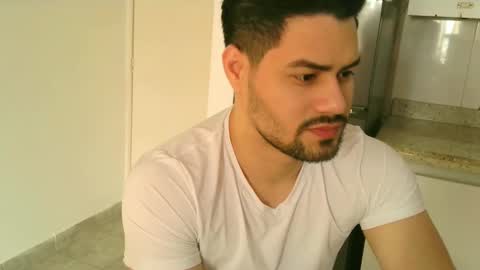 Snapshot of zohan_haidar chatting on 10.08.25 ZohanMohamed online show from 10.08.25