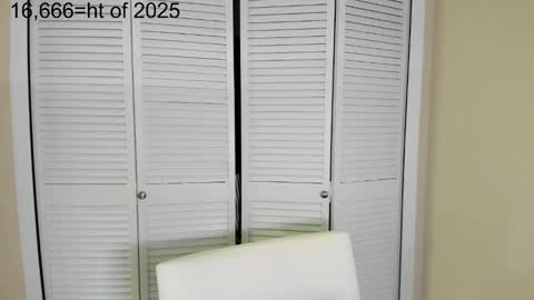 Zoie online show from 11.12.25